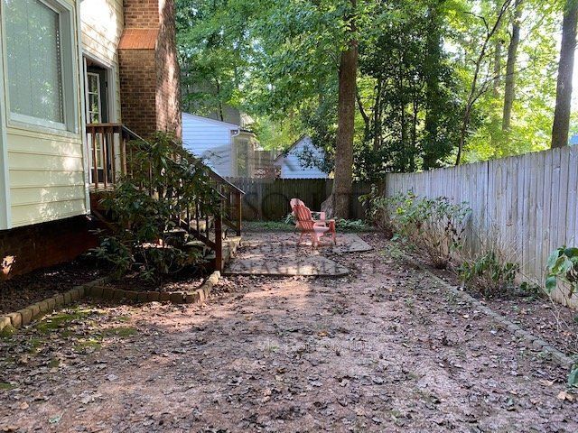 Building Photo - 207 Leeward Ct