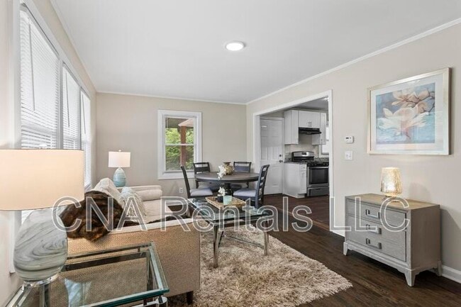 Building Photo - 629 Dunton Cir SE