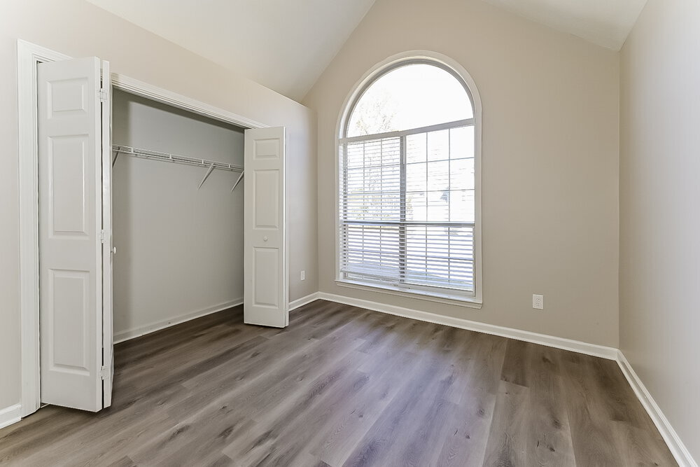 Building Photo - 210 Coldsprings Ct