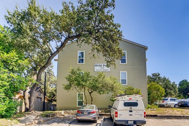 Building Photo - 114 E 31st St