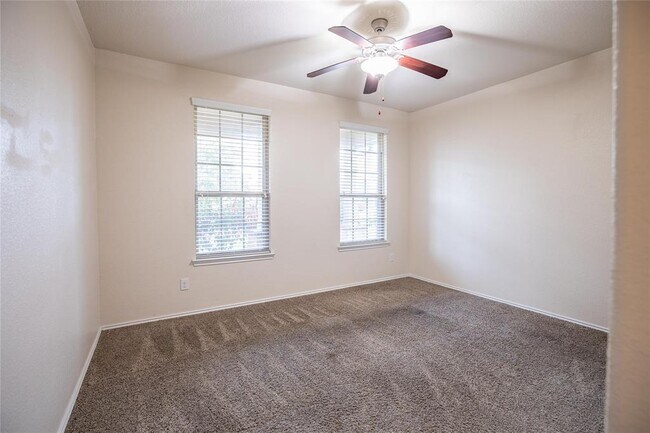 Building Photo - 23719 San Barria Dr