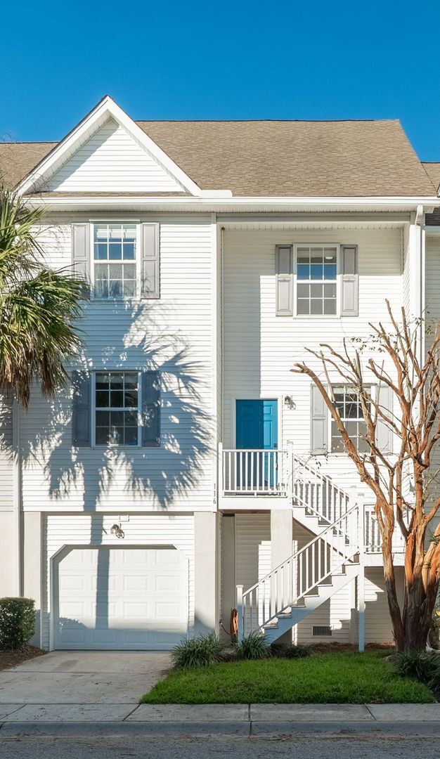 Building Photo - 116 Winding River Dr