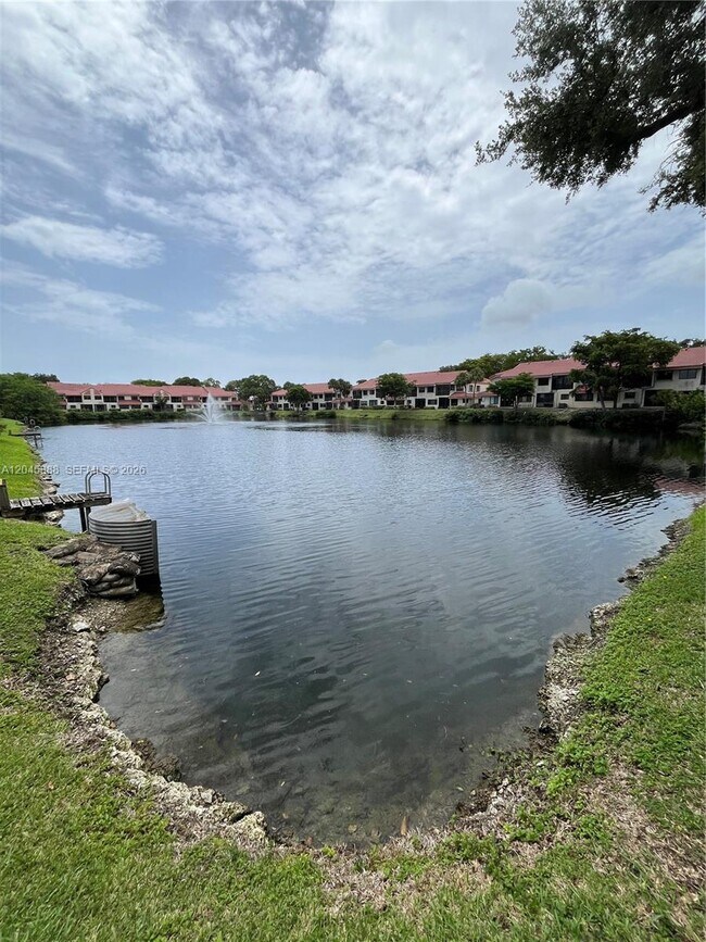 Building Photo - 3345 Emerald Oaks Dr