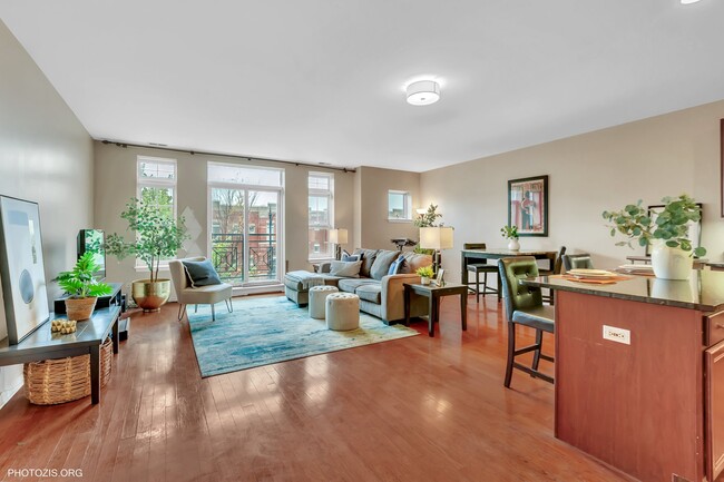 Living and Dining area - 1414 S Halsted St