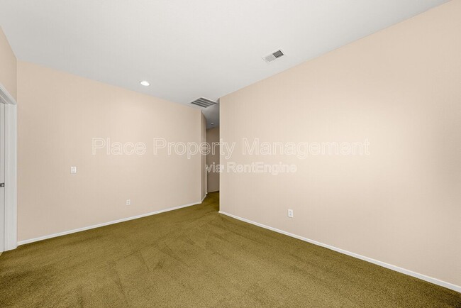 Building Photo - 6223 Avenida De Las Vistas