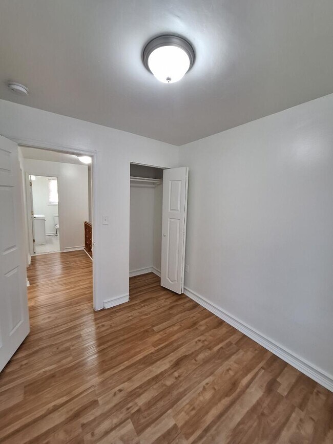 Building Photo - 5343 Gist Ave