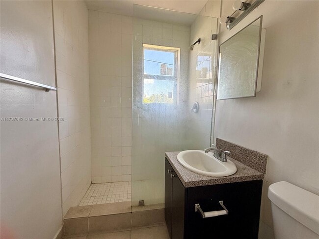 Building Photo - 5305 Biscayne Blvd