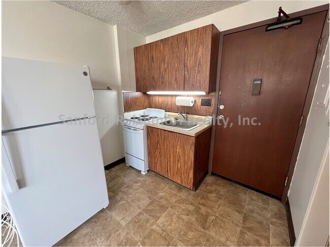 Building Photo - kanu910