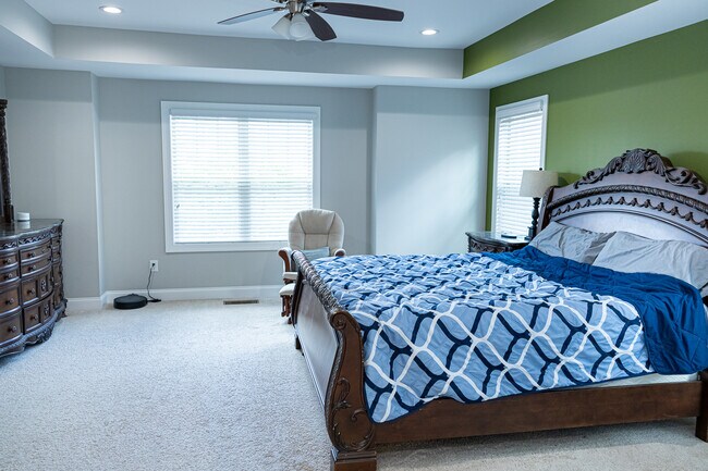 Building Photo - 5016 Trembath Ln