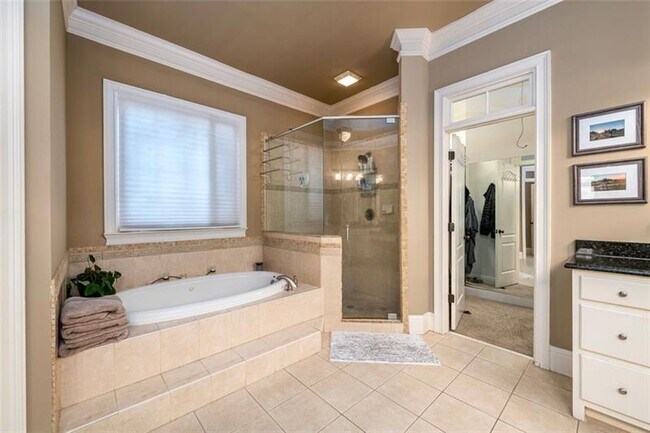 Building Photo - 2361 Legacy Maple Dr