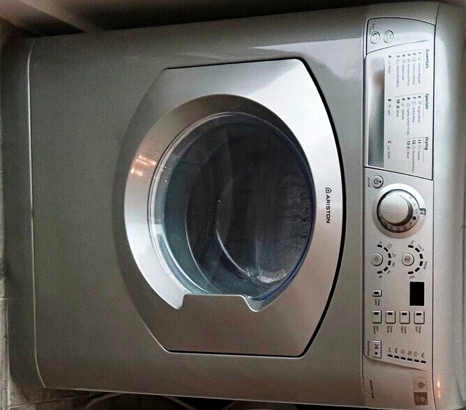 Building Photo - 1035 Euclid Ave