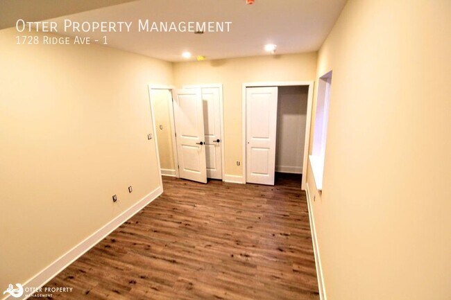 Building Photo - 1728 Ridge Ave