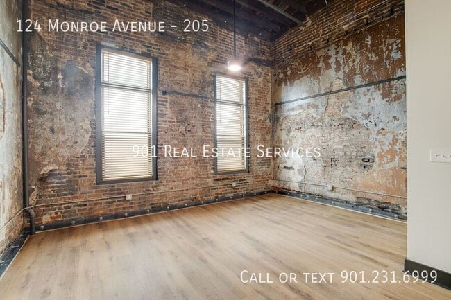 Building Photo - 124 Monroe Ave