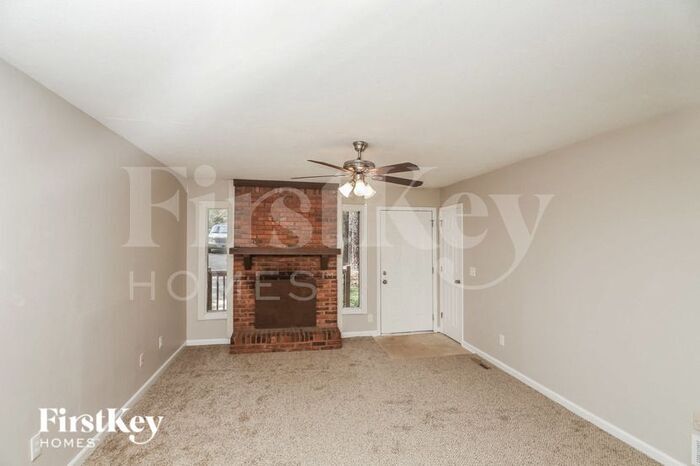 Building Photo - 4222 Anneewakee Rd