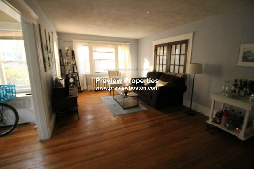 Building Photo - 169 Winchester St