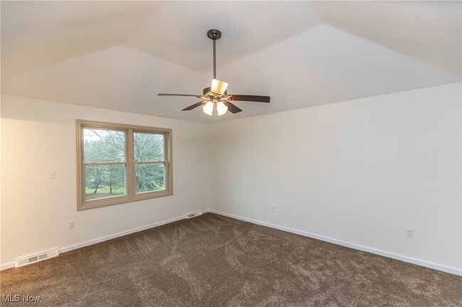 Building Photo - 17016 Greenwood Dr