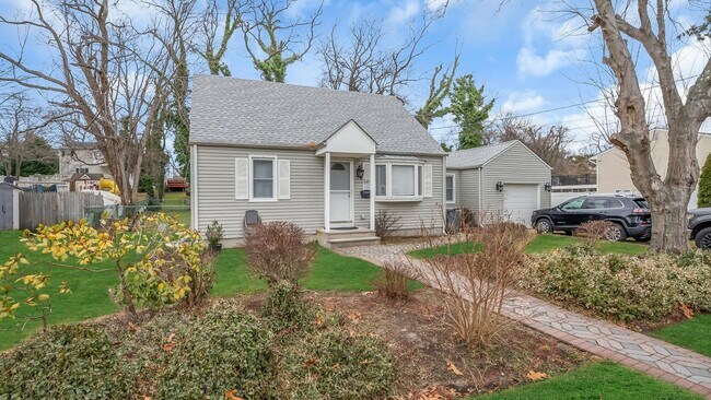 Building Photo - 309 Jersey Ave