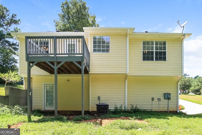 Building Photo - 505 Brewer Dr