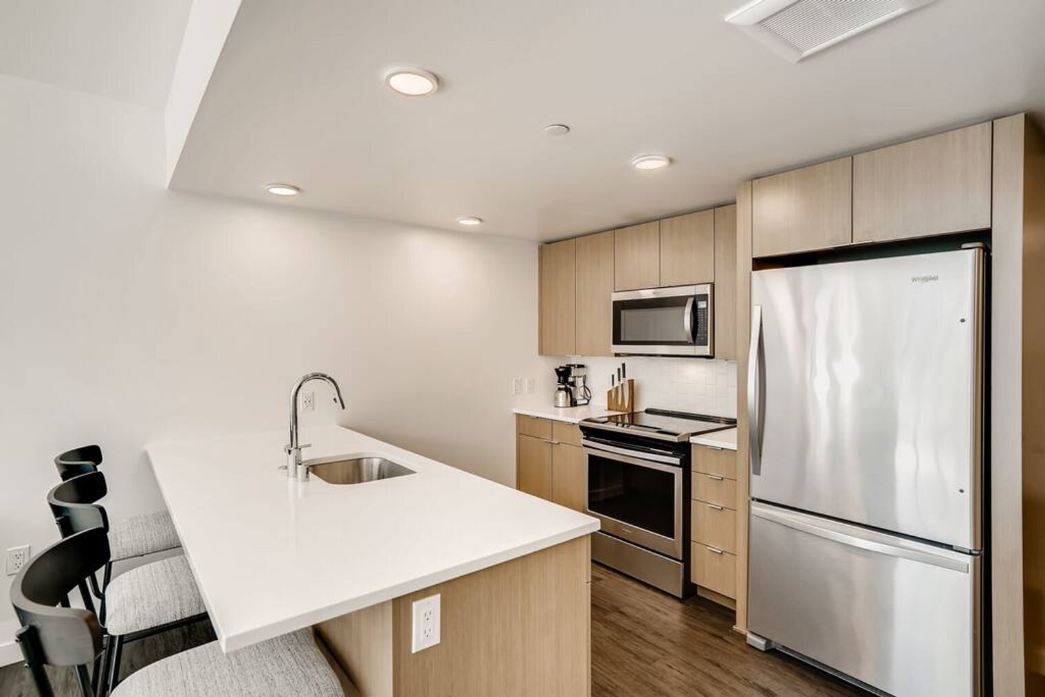 Building Photo - 1001 Minor Ave