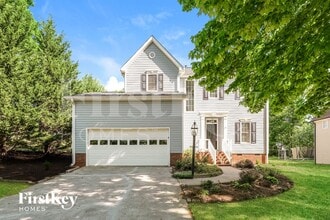 Building Photo - 5325 Gyddie Dr