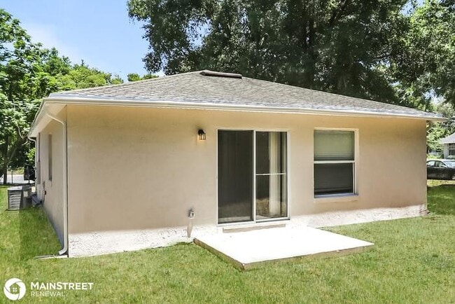 Building Photo - 1360 S CENTRAL AVE, APOPKA, FL 32703