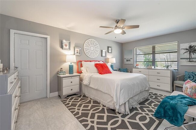 Building Photo - 1130 Circle Ter