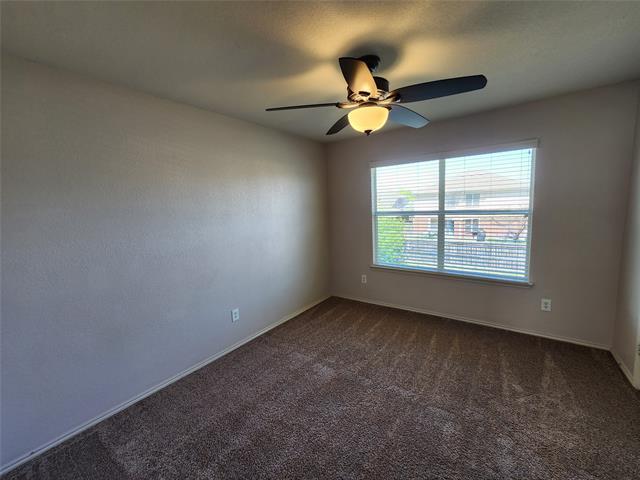 Building Photo - 5709 Valley Stream Way
