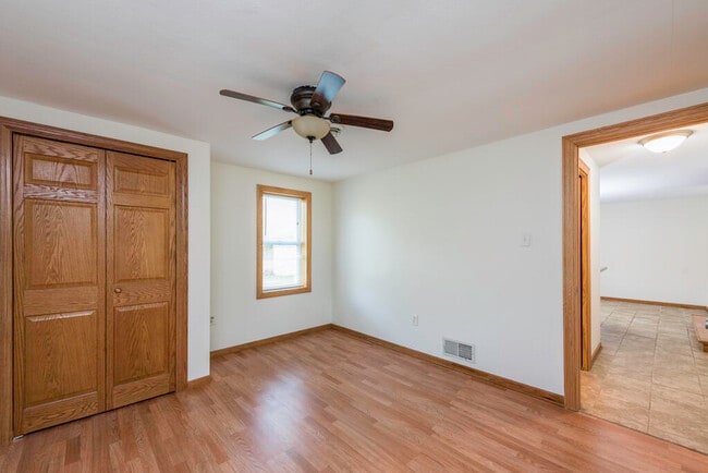 Building Photo - 10605 39th Ave