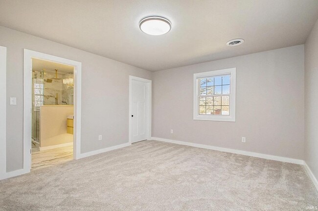 Building Photo - 62583 Orange Rd