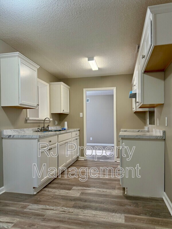 Building Photo - 1973 Tacoma Ave