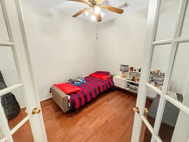 Building Photo - 62 N Abram Cir