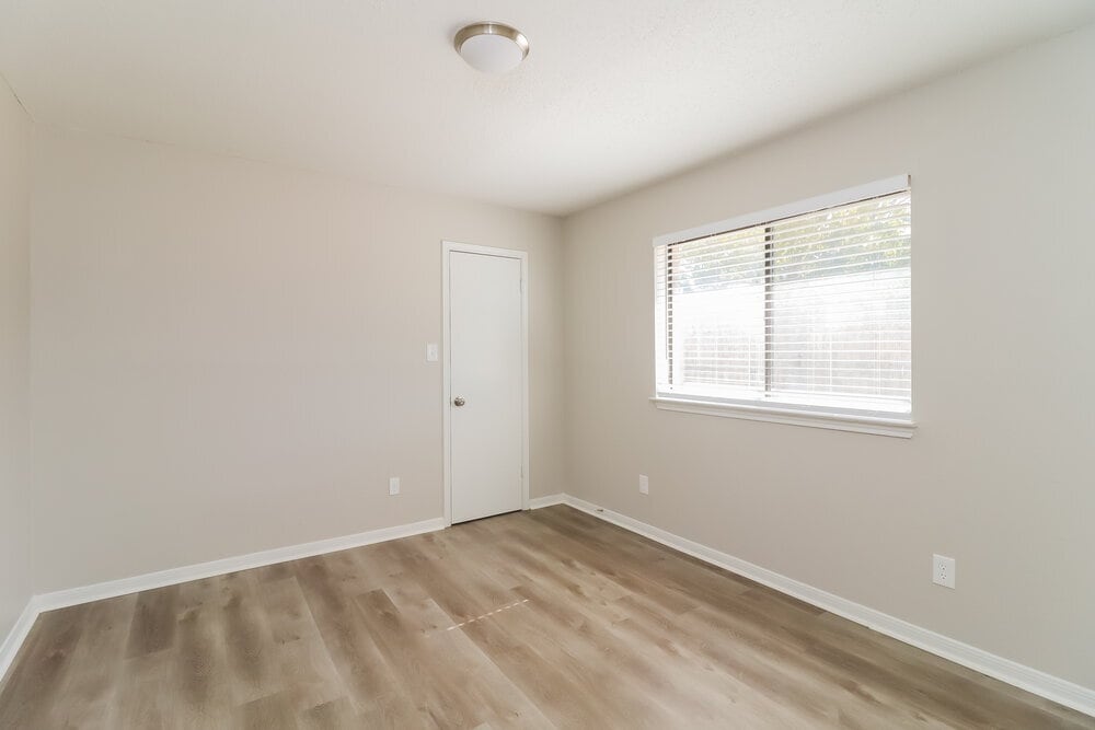 Building Photo - 6503 Rockland Dr