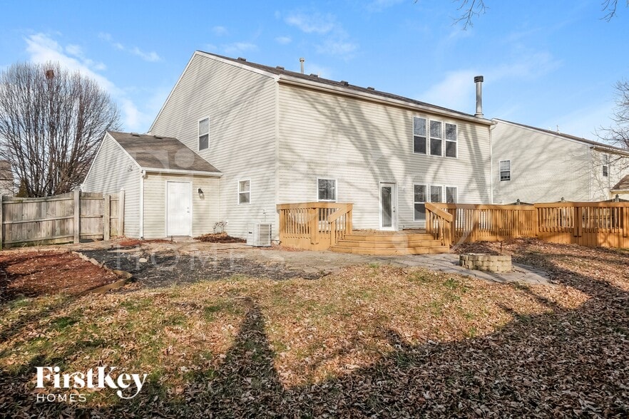 Building Photo - 6845 Woodland Heights Dr