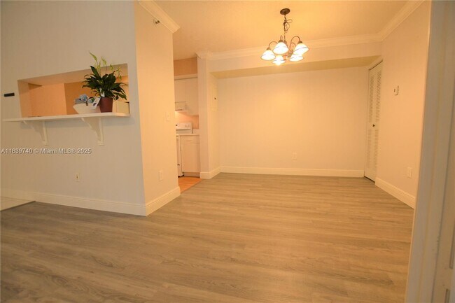Building Photo - 160 Yacht Club Way