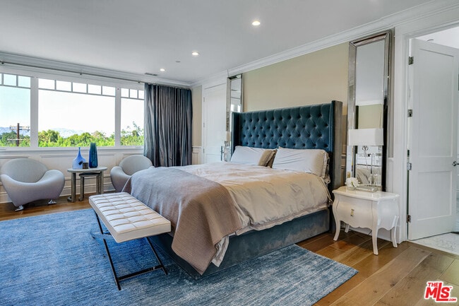 Building Photo - 19633 Wells Dr