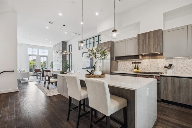 Building Photo - 5824 Winsome Ln