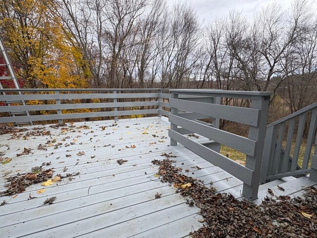 Building Photo - 15 Omo St