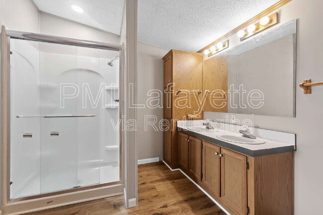 Building Photo - 11024 W 525 N