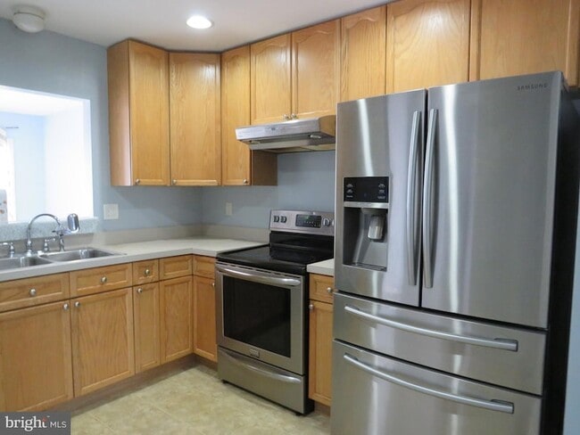 Building Photo - 46 Desert Rose Way