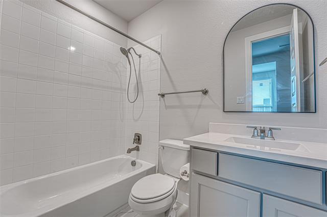 Building Photo - 1709 Puglia Ct