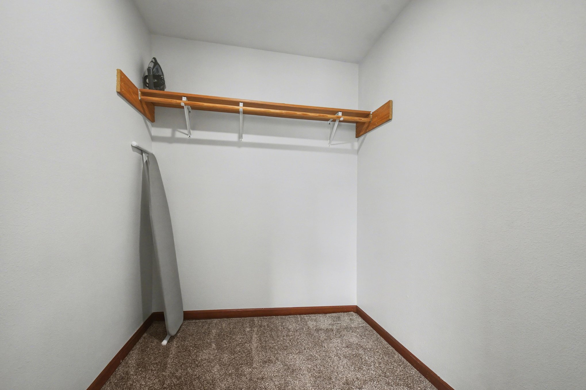 Building Photo - 118 Rhodes St