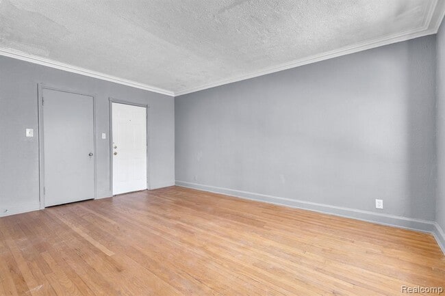 Building Photo - 17701 Manderson Rd