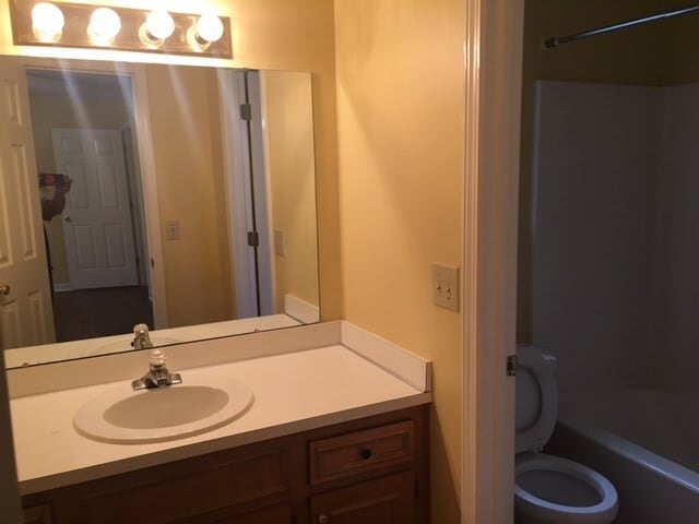 Building Photo - 60 Frances Kinlock Cir