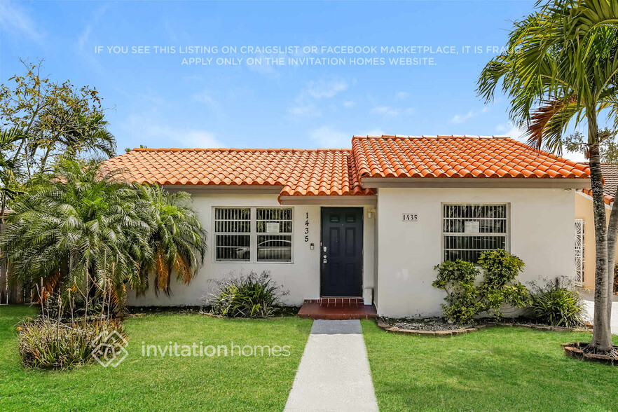 Primary Photo - 1435 SW 137th Pl