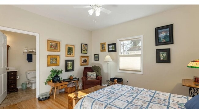 Building Photo - 477 Probart St