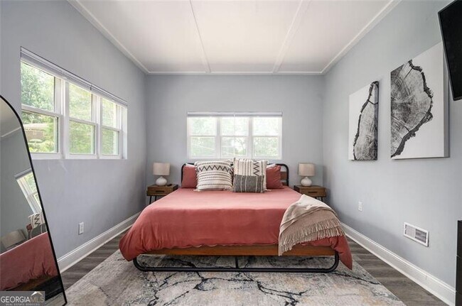 Building Photo - 1778 Flintwood Dr SE