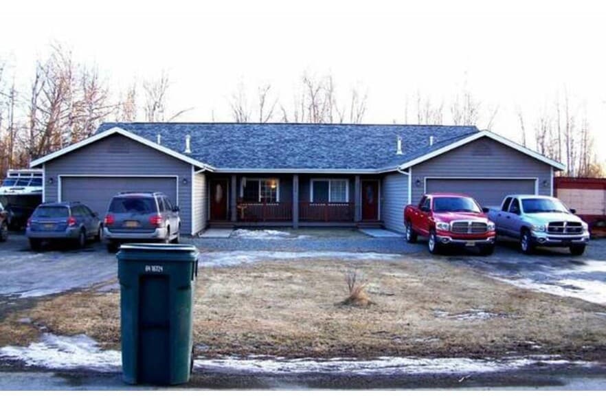 Building Photo - 3320 E Beech Way