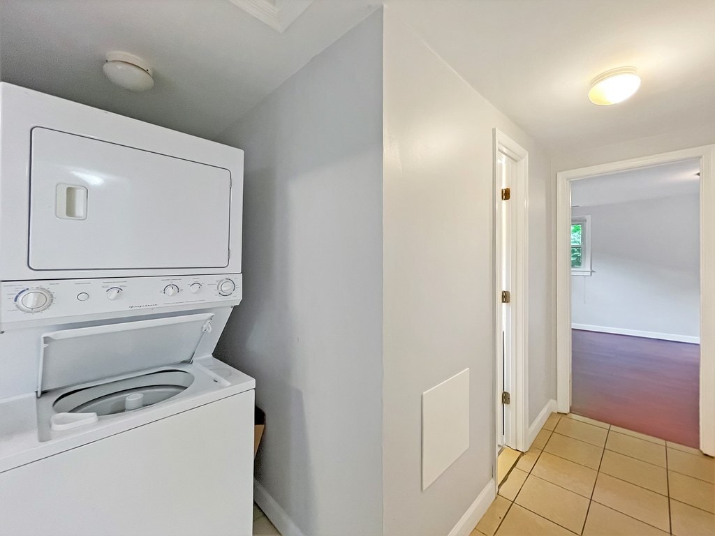 Building Photo - 1955 N Cleveland St