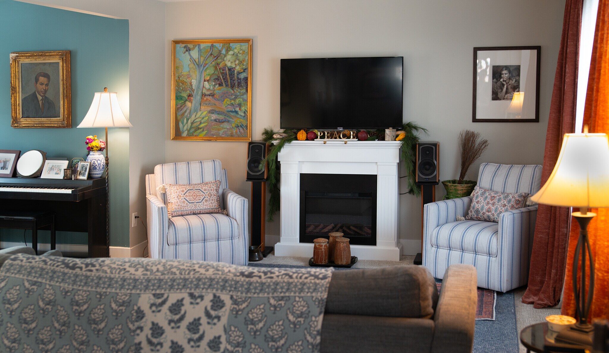 Building Photo - 1343 NY-212