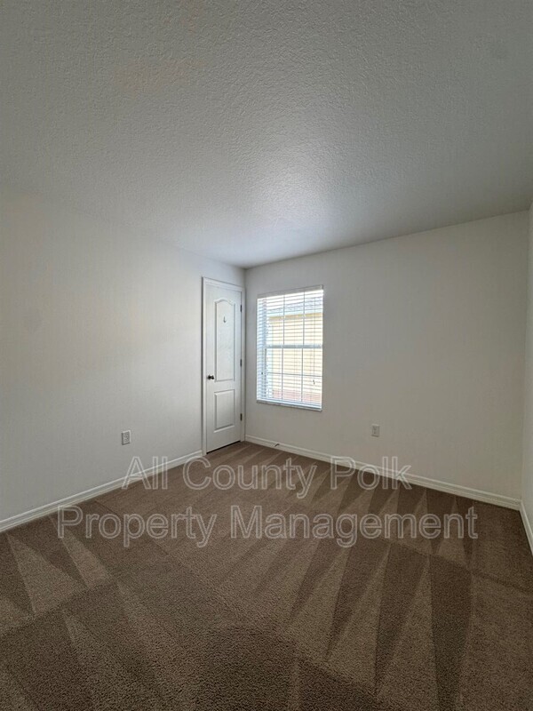 Building Photo - 4054 Winding Vine Dr